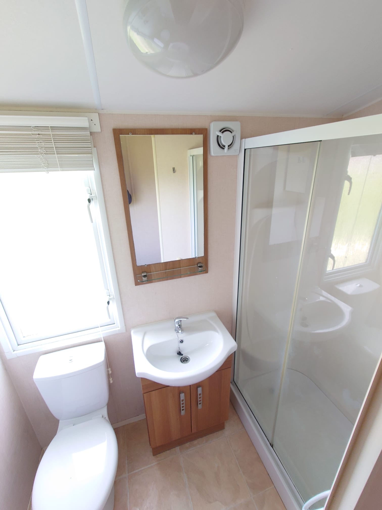 Taurus 38X12 2 Beds (2012)