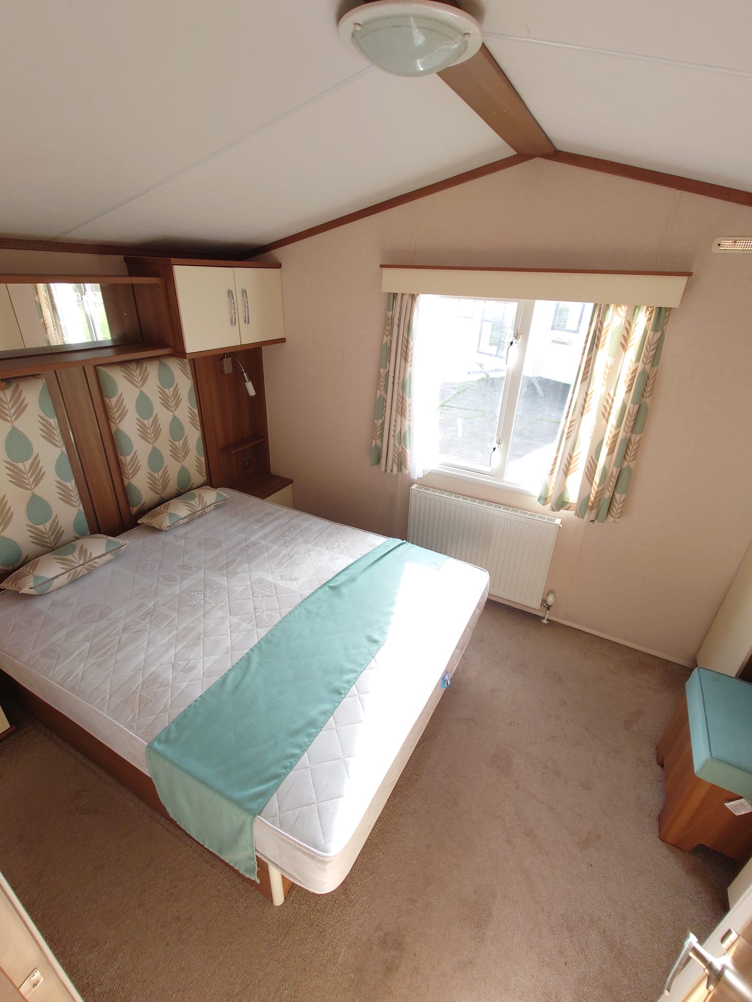 Taurus 38X12 2 Beds (2012)