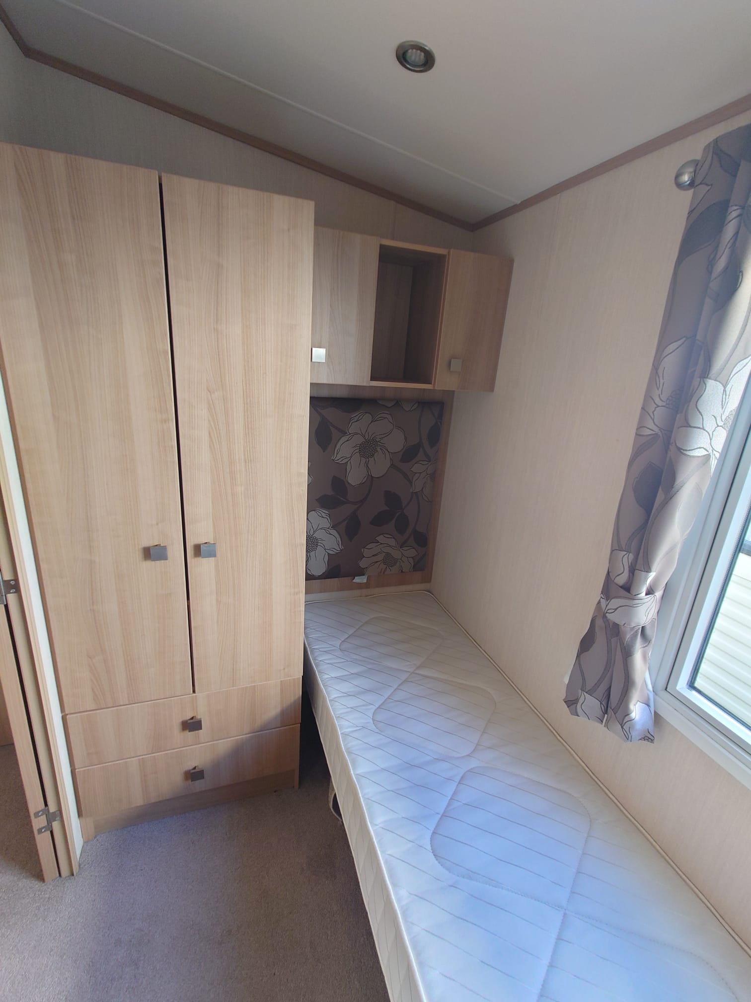 Sunningdale 36x12 2 Beds (2013)
