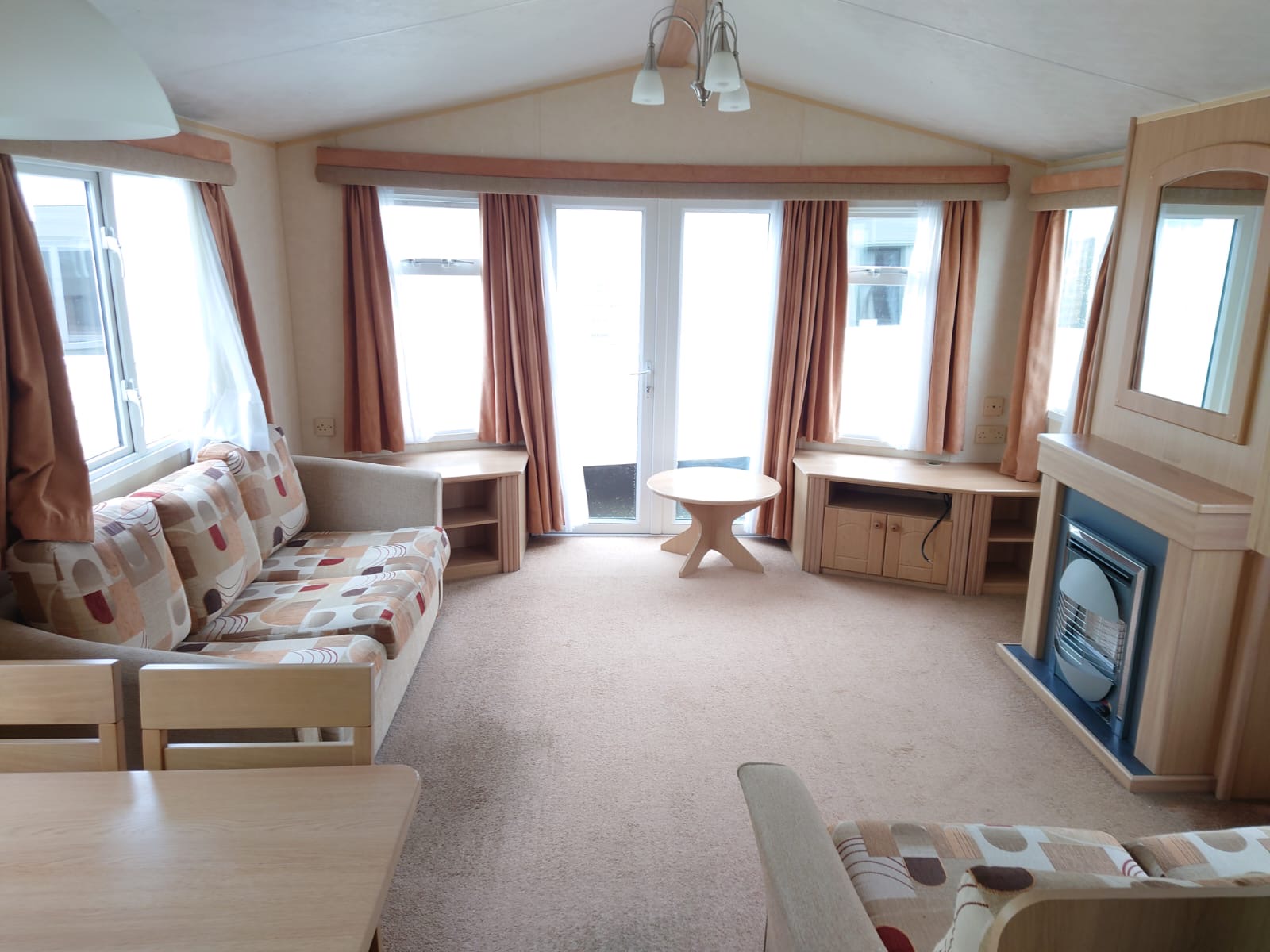 Salisbury 35x12 2 Beds (2008)