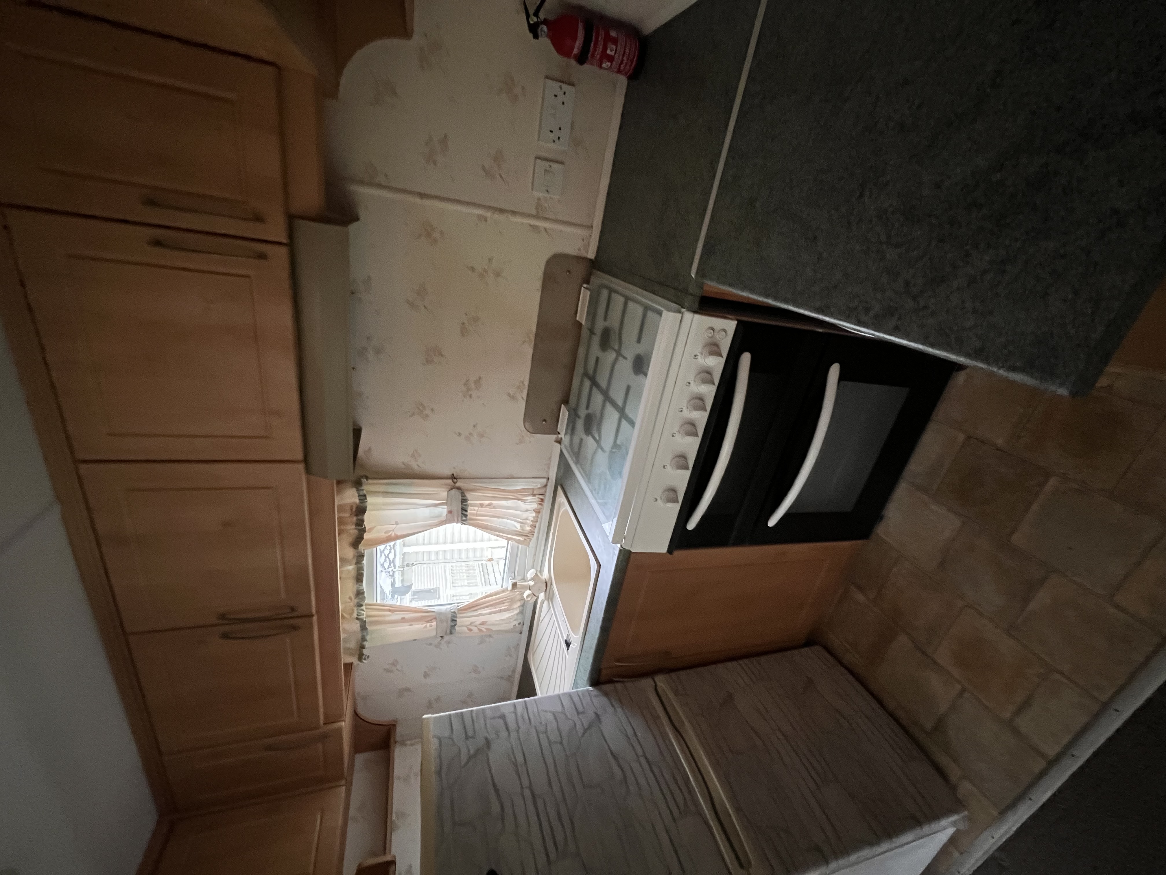 Elite 35x12 2 Beds (2003)