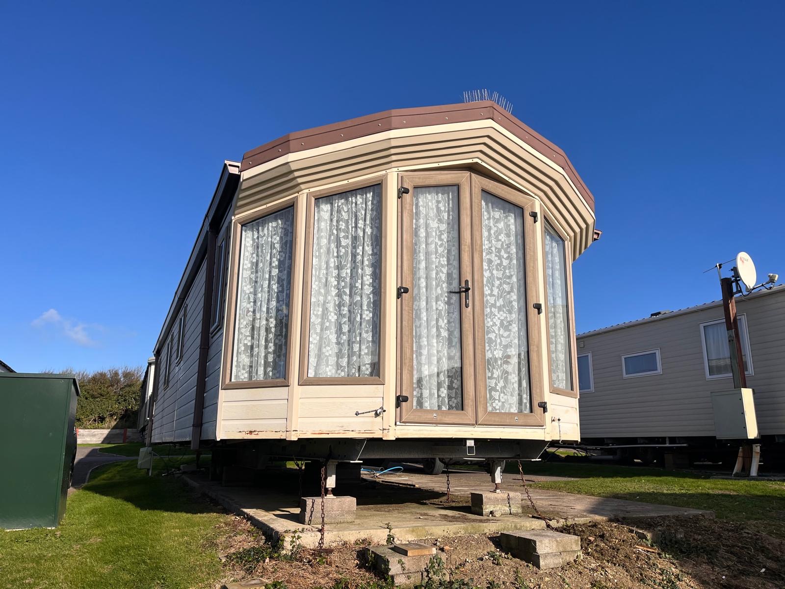 Aspen 37x12 2 Beds (2012)