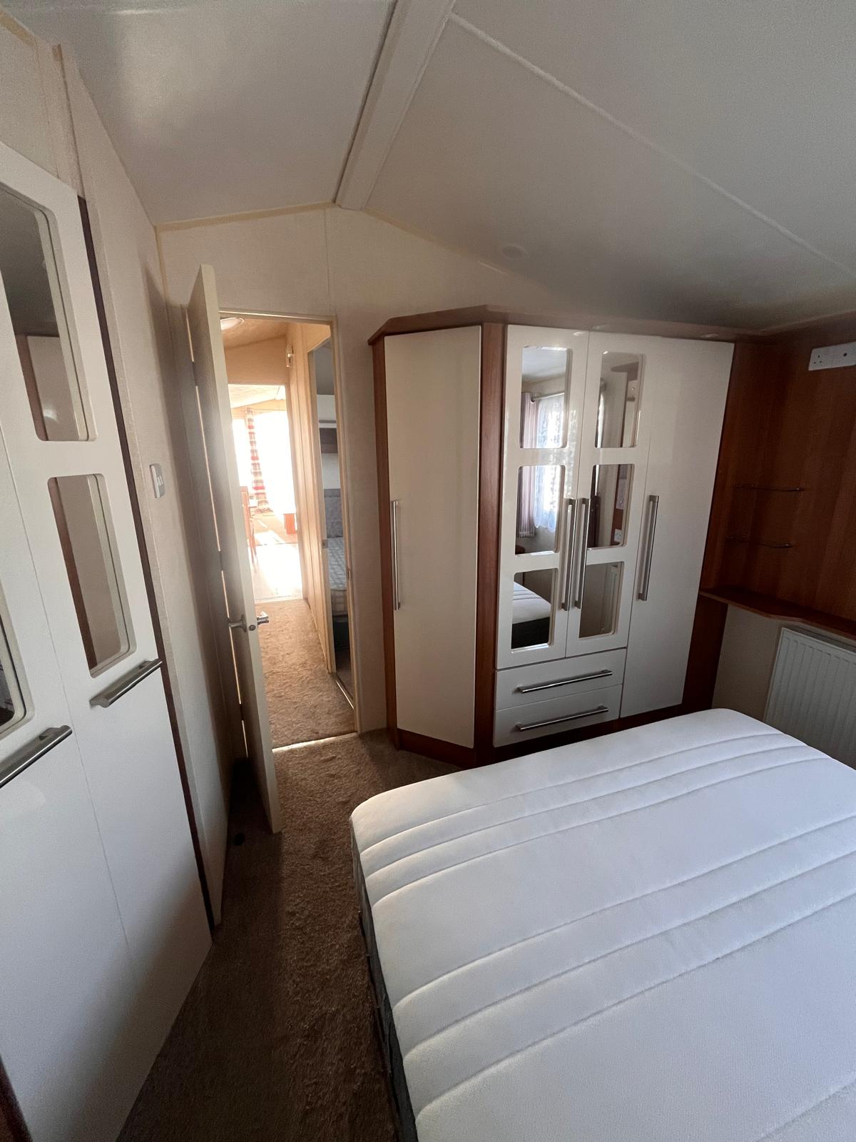 Aspen 37x12 2 Beds (2012)