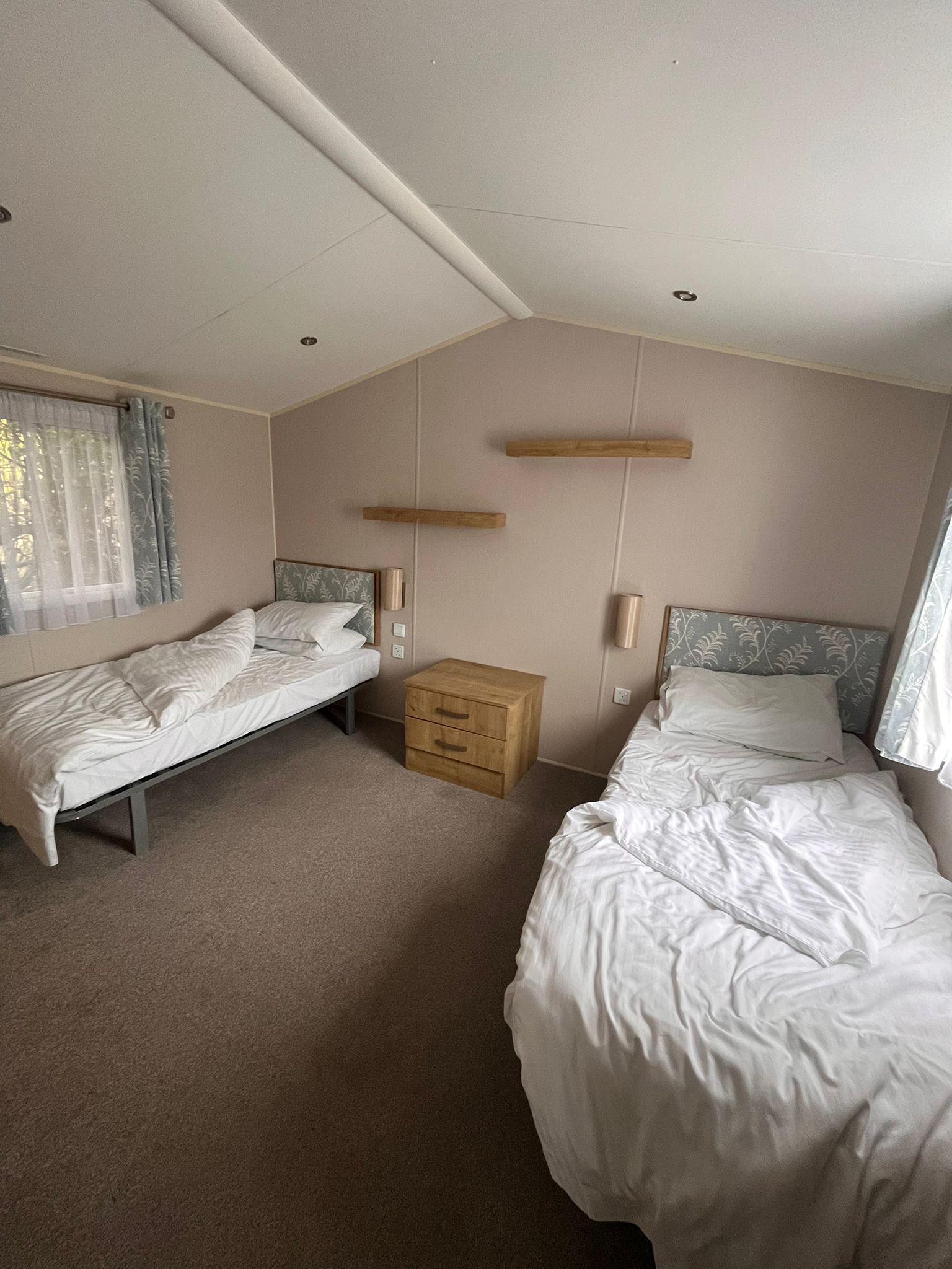 Richmond WCF 37X12 2 Beds (2018)